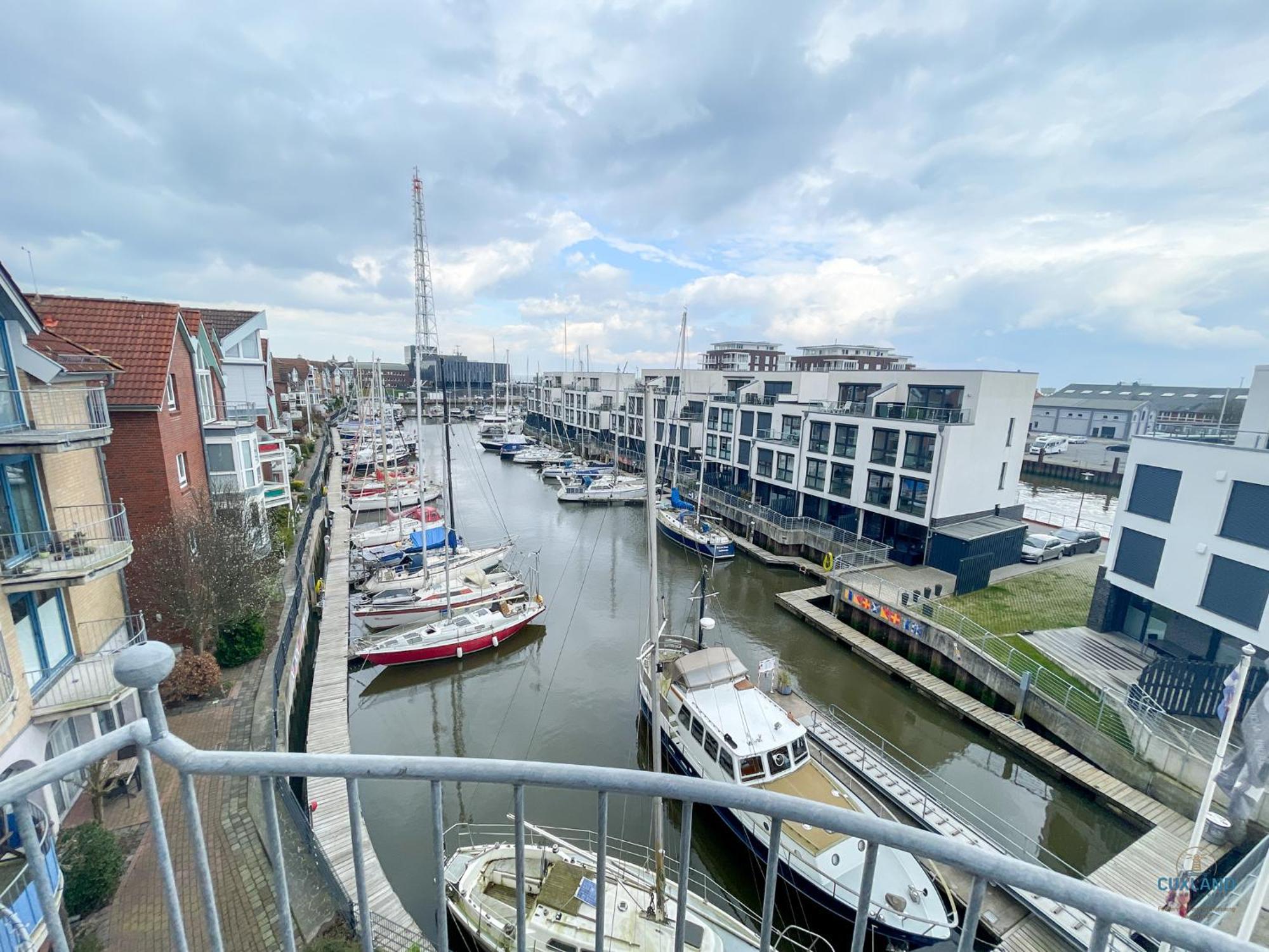 Urlaub direkt in der City Marina Cuxhaven Bagian luar foto